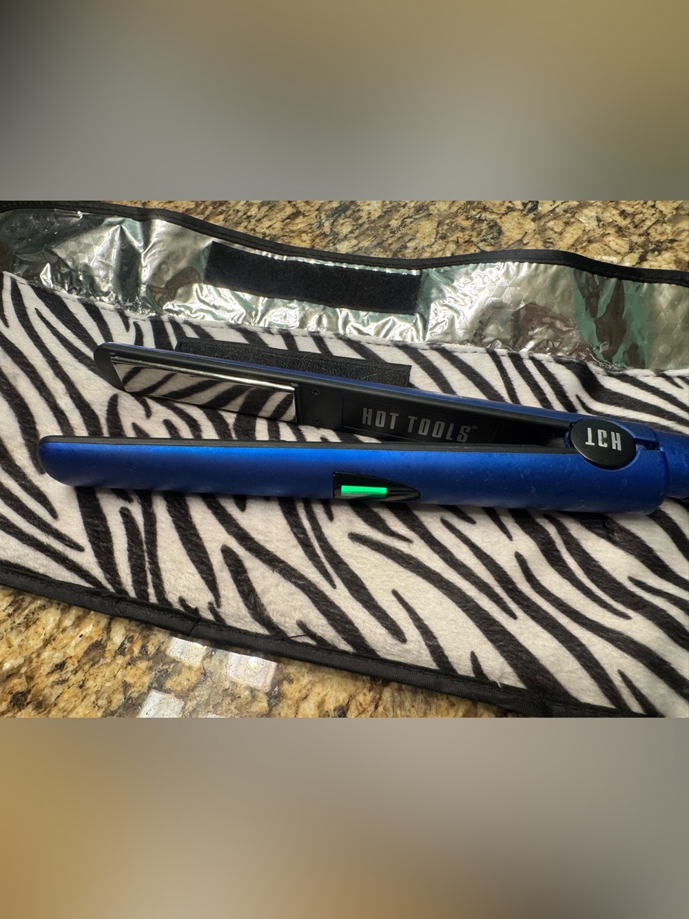 Hot Tools Blue Ceramic Flat Iron Hair Straightener